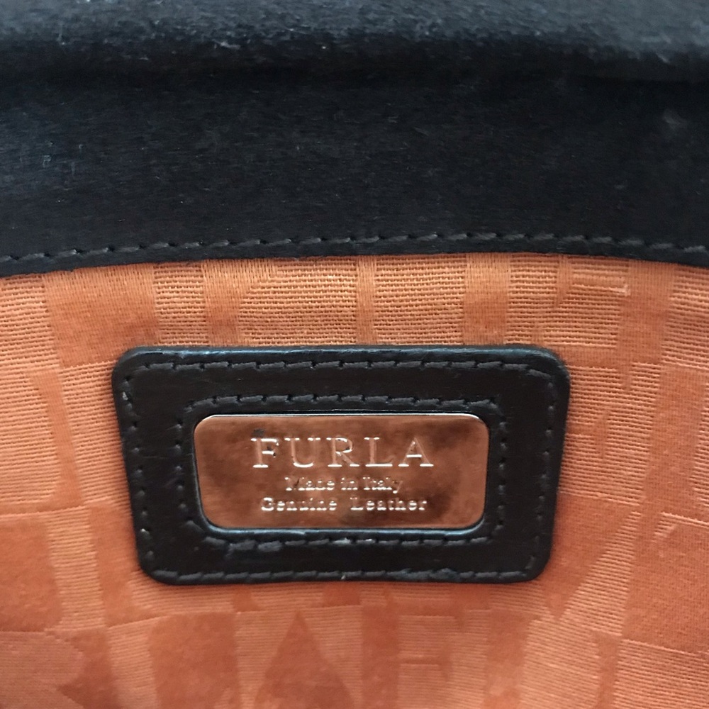 Furla  vintage leather mini bag w/ chain - Picture 4 of 12
